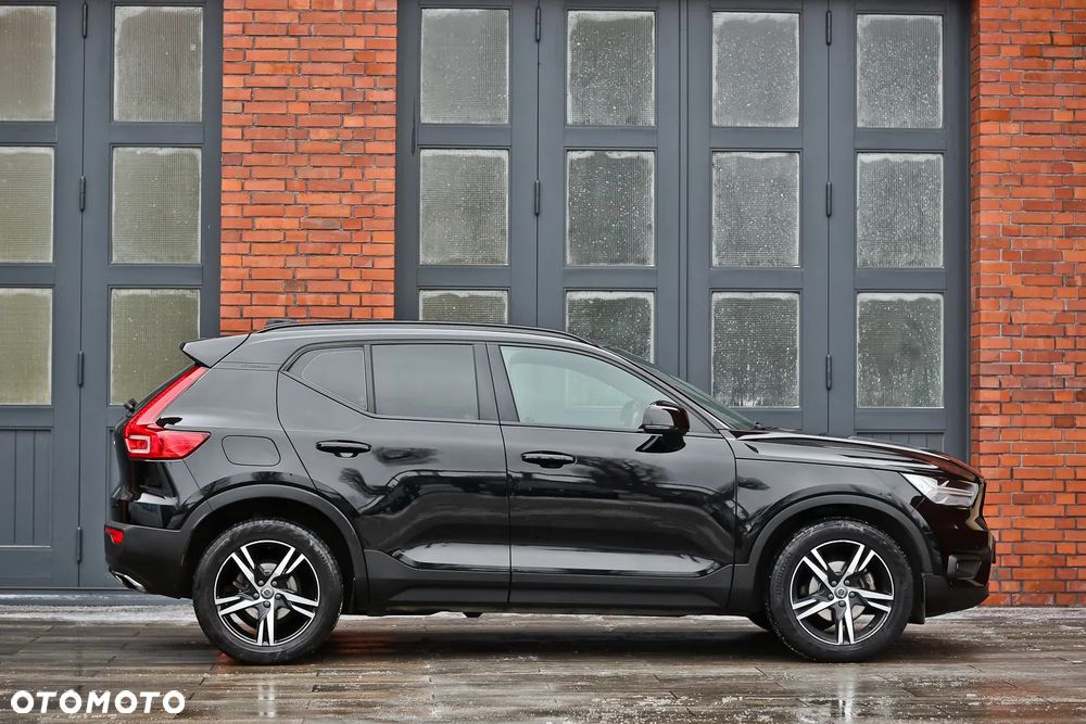 Volvo XC 40 D3 Geartronic R-Design - 3