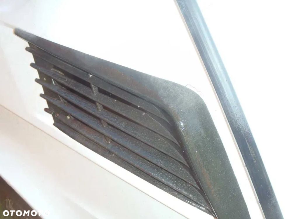 osłona nakładka zaślepka plastik lampy wlot pokrywa fiat 126p maluch - 7