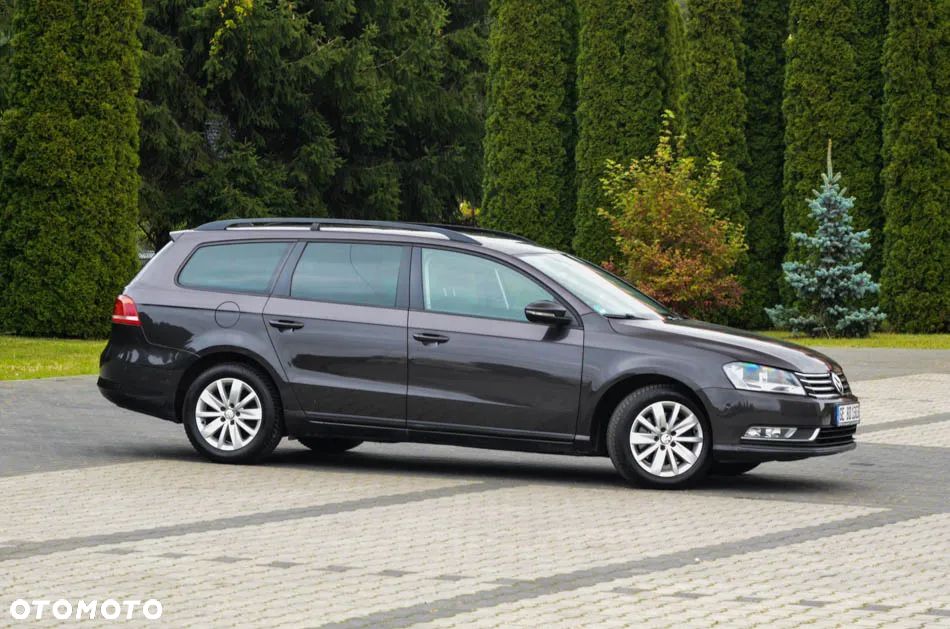 Volkswagen Passat 2.0 TDI Comfortline - 15