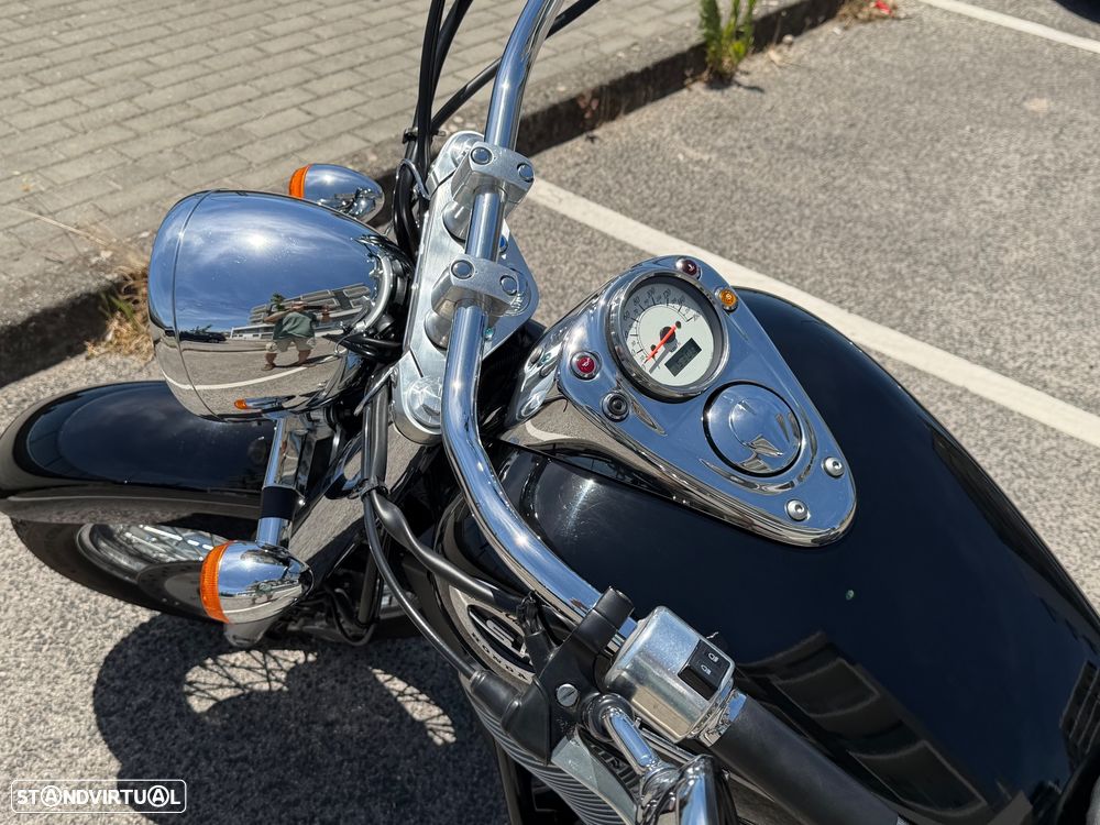 Honda Shadow 1 - 8