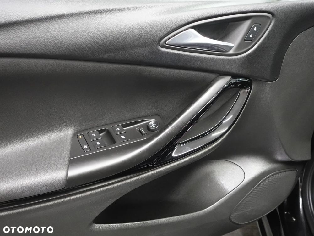 Opel Astra 1.6 BiTurbo D (CDTI) Start/Stop Innovation - 20