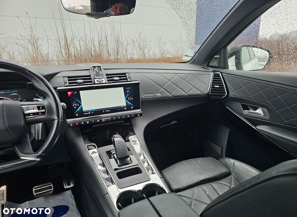 DS Automobiles DS 7 Crossback - 11