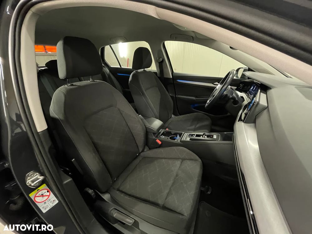 Volkswagen Golf 1.5 eTSI ACT DSG MHEV Life - 12