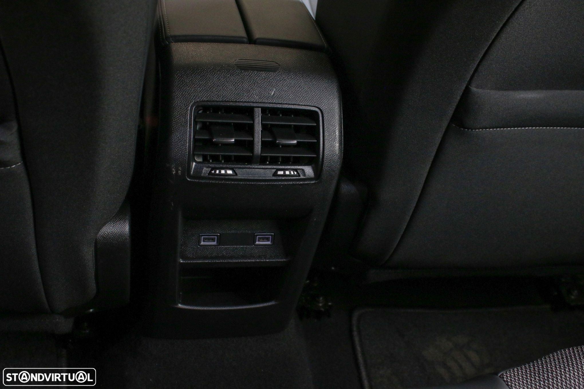 Peugeot 308 1.2 PureTech Allure - 36