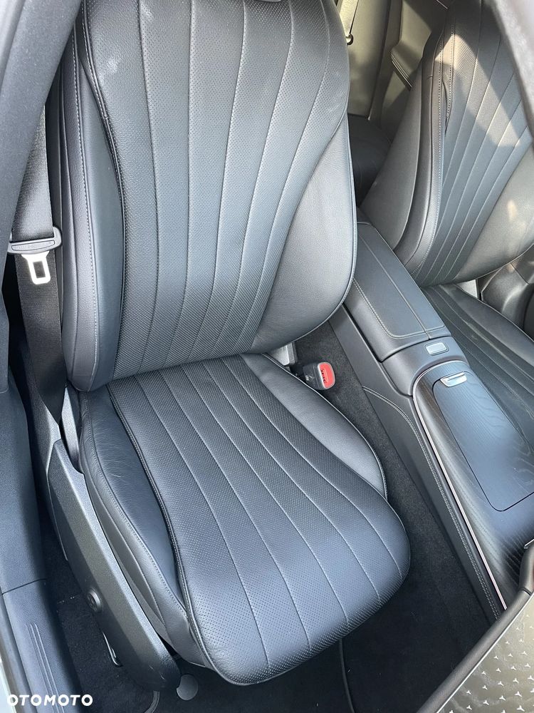 Mercedes-Benz Klasa E 220 d 9G-TRONIC - 8