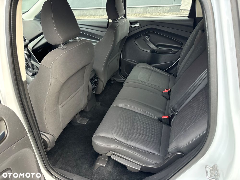 Ford Kuga 2.0 TDCi AWD Titanium - 9
