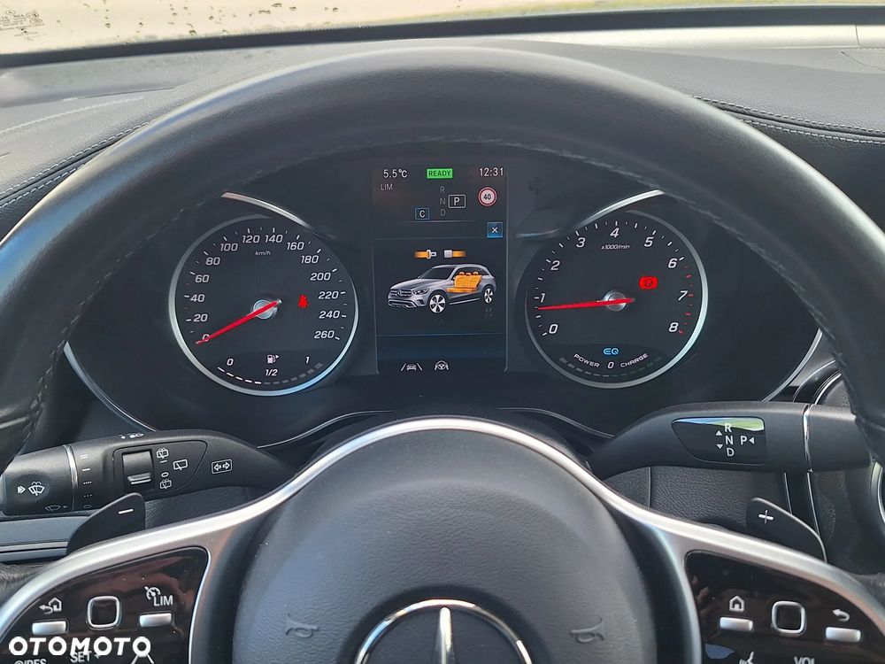 Mercedes-Benz GLC 200 - 14