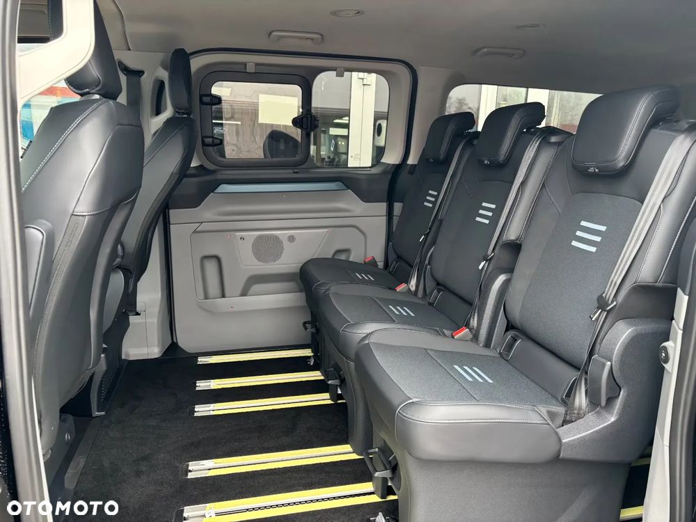 Ford Tourneo Custom 2.0 EcoBlue 320 L2 Active - 13