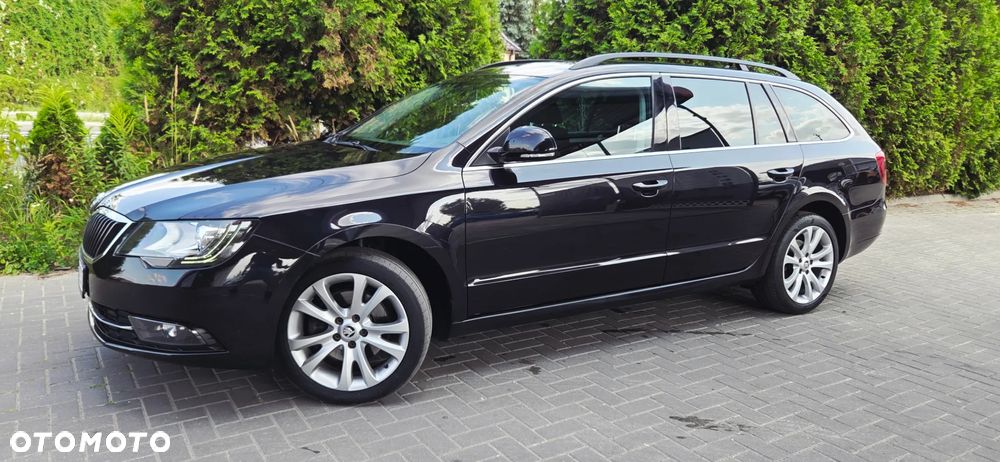 Skoda Superb 2.0 TDI 4x4 Elegance DSG - 5