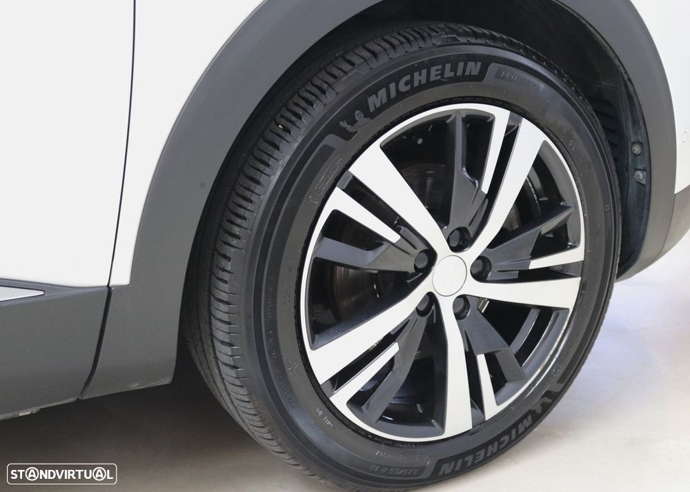 Peugeot 5008 1.5 BlueHDi GT Line EAT8 - 4