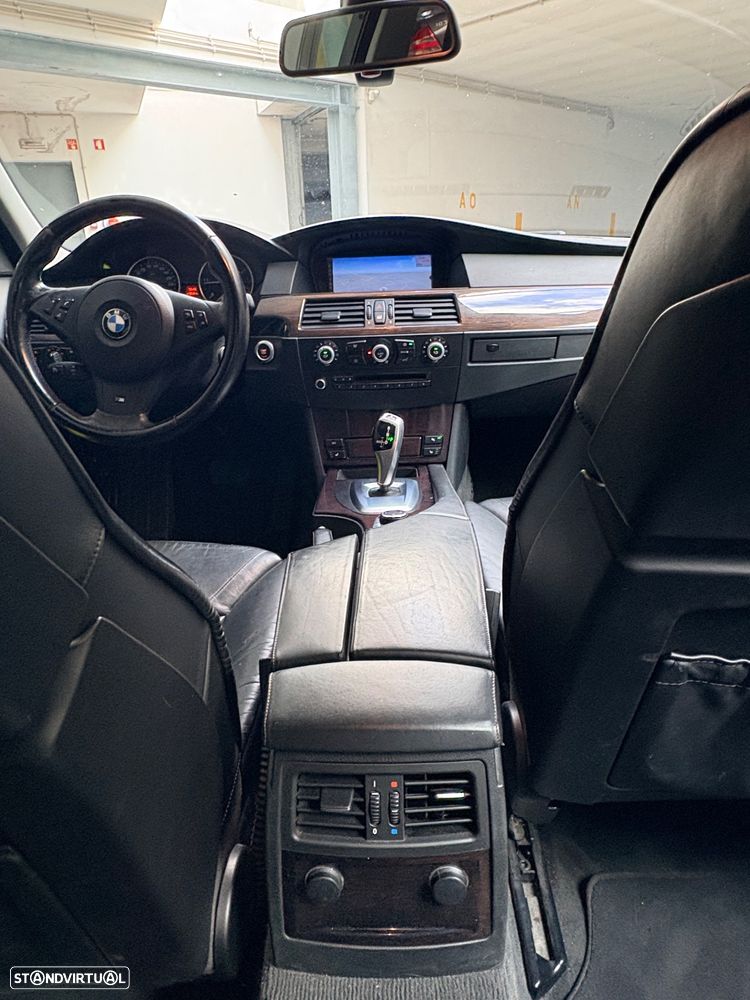 BMW 520 dA Sport - 12