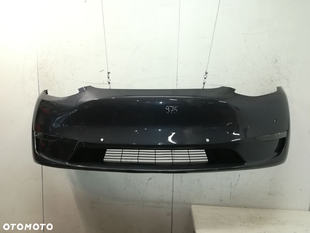 Tesla Y zderzak przedni przód instalacja