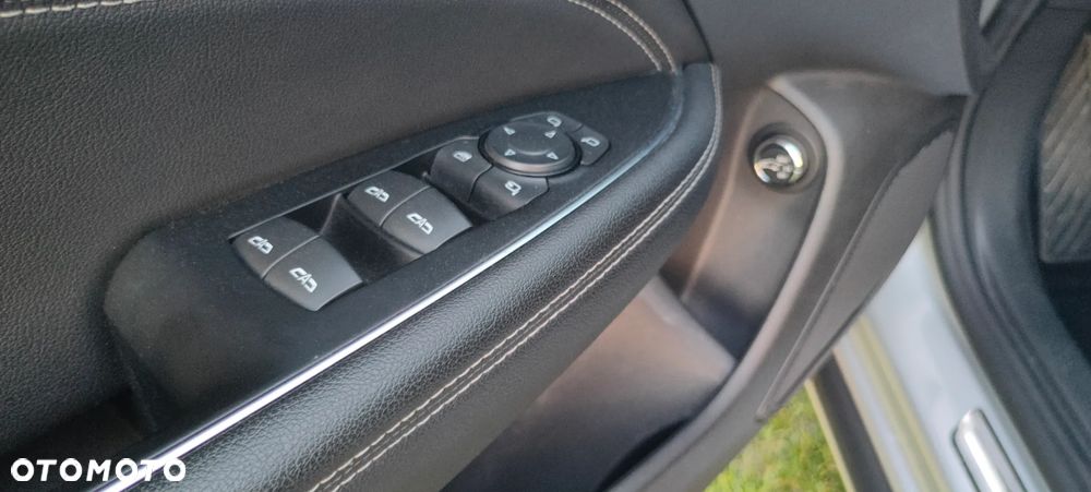 Opel Insignia 2.0 CDTI automatik Business Innovation - 9