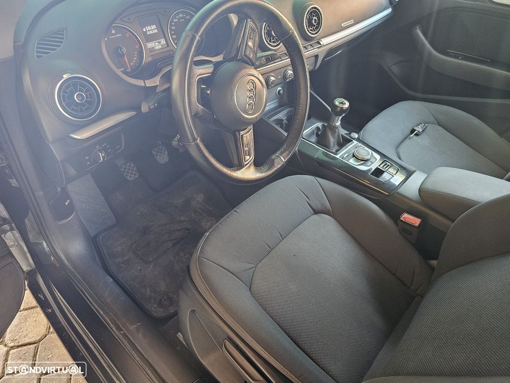 Audi A3 Sportback 1.6 TDI Sport - 5