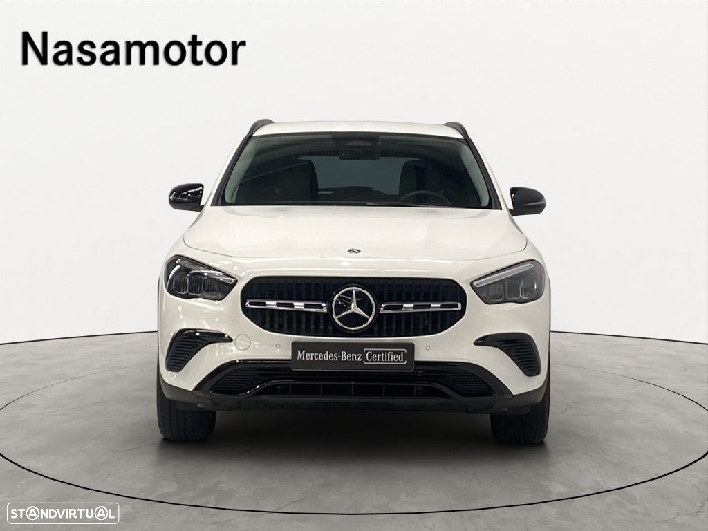 Mercedes-Benz GLA 180 d - 6