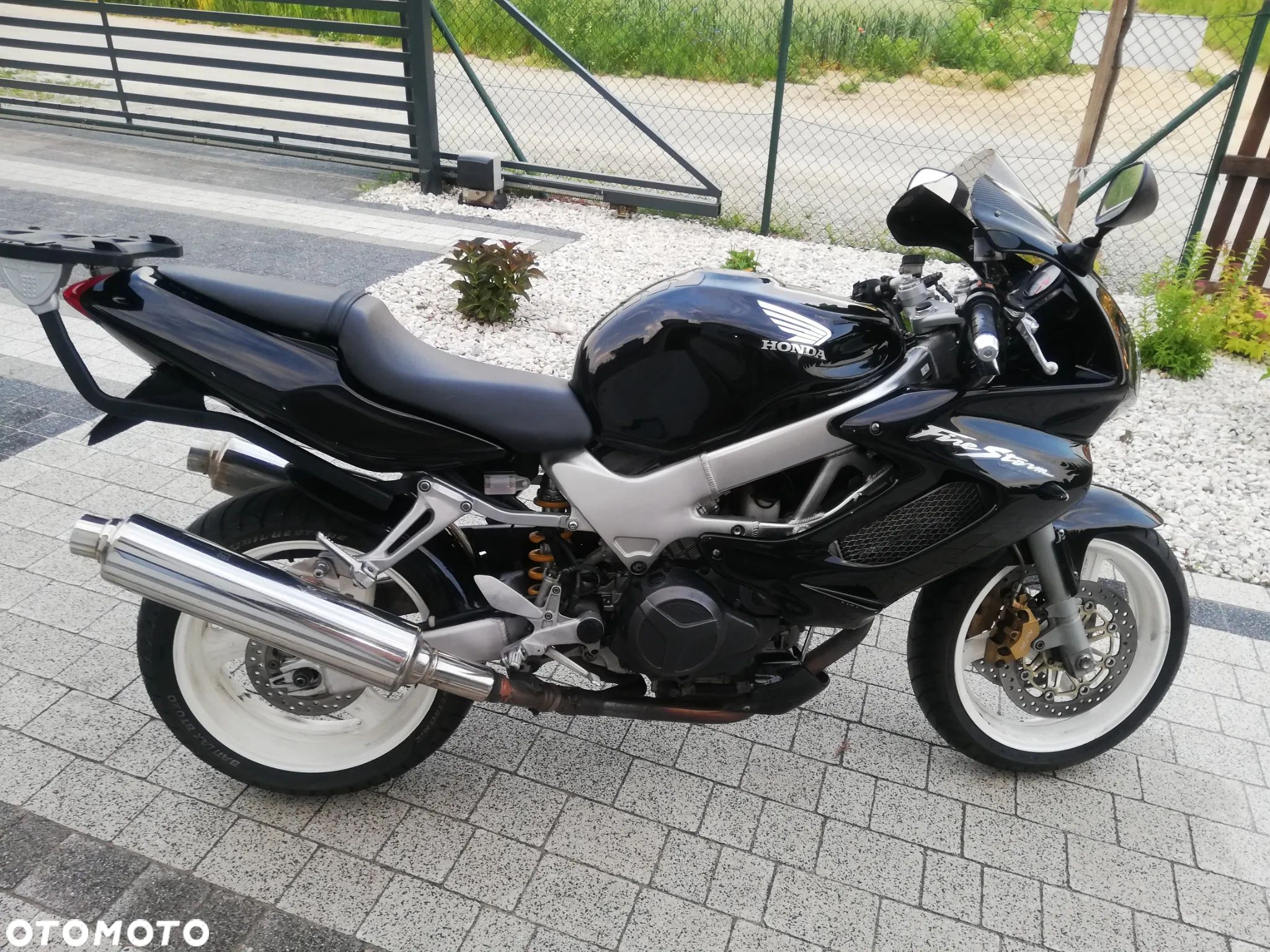 Honda VTR - 1