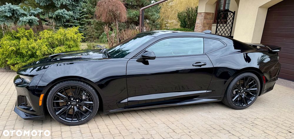 Chevrolet Camaro - 3
