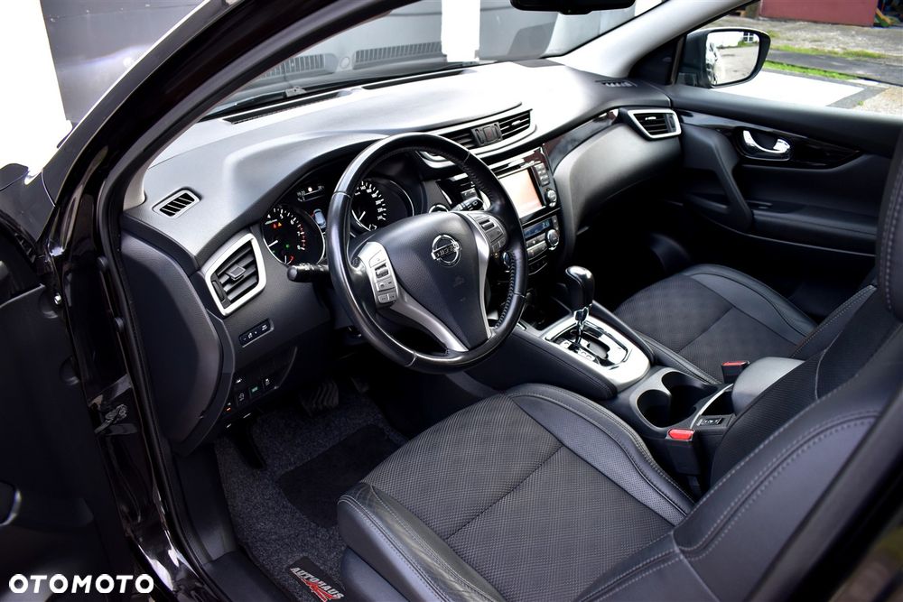 Nissan Qashqai 1.2 DIG-T Xtronic 360 - 11