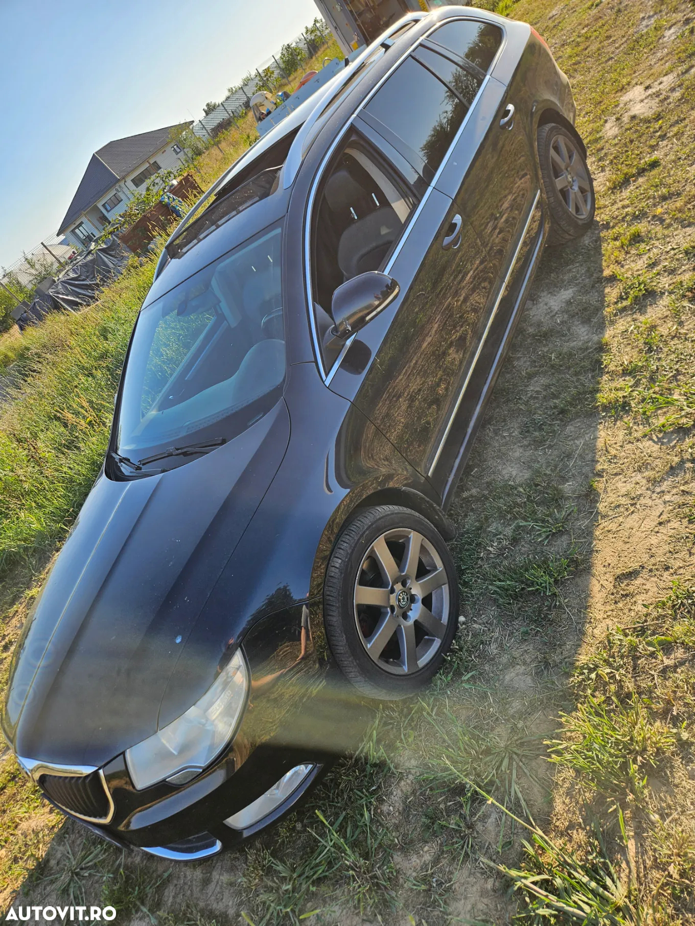 Skoda Superb Combi 2.0 TDI DSG Comfort - 9