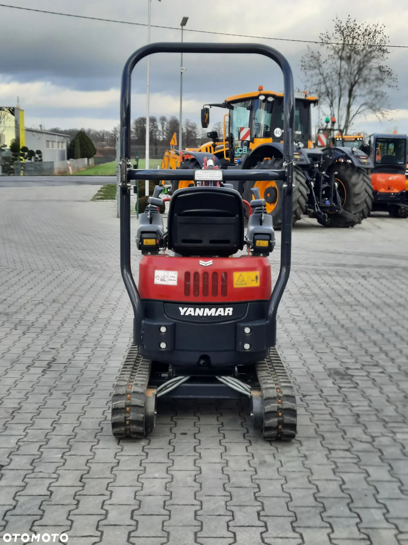 Yanmar ViO 12 - 2A - 4