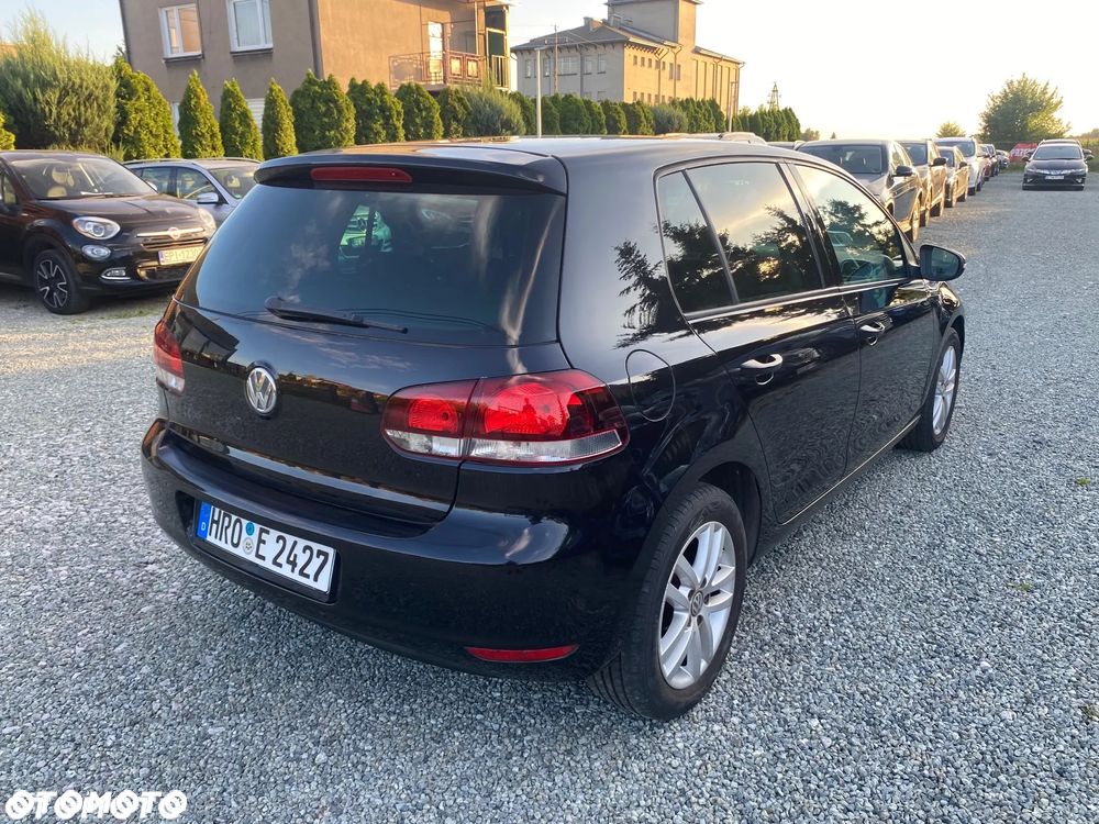 Volkswagen Golf 1.6 Highline - 35