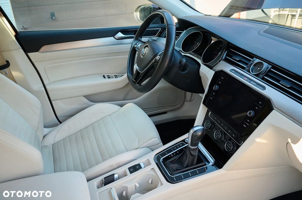 Volkswagen Passat 1.8 TSI BMT Highline DSG - 12