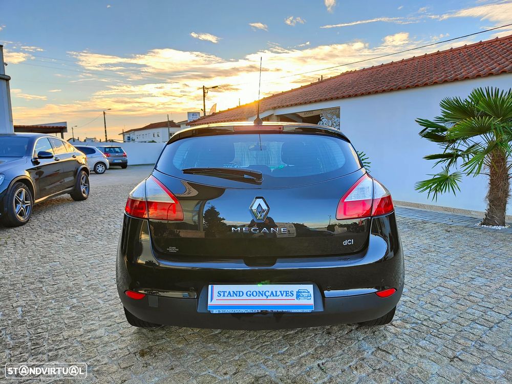 Renault Mégane 1.5 dCi Dynamique - 14