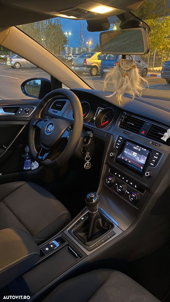 Volkswagen Golf 1.6 TDI 4Motion BMT Comfortline - 10