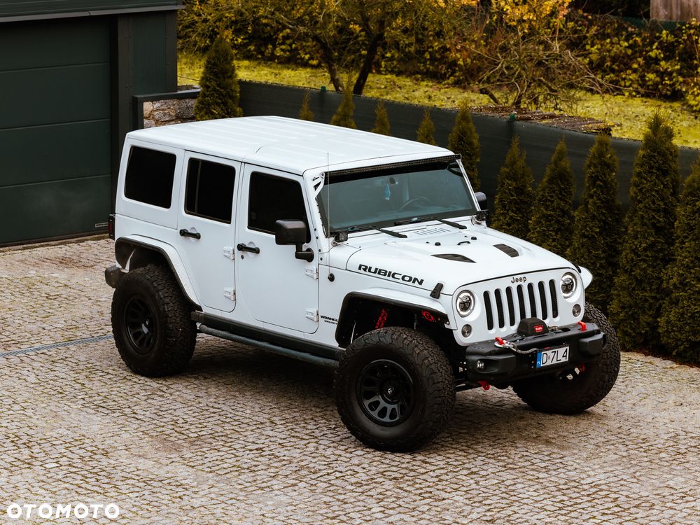 Jeep Wrangler 3.6 Unlim Rubicon - 26