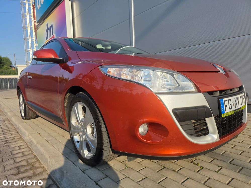 Renault Megane 1.6 16V Dynamique Euro5 - 9