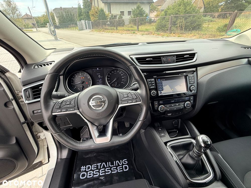 Nissan Qashqai 1.6 DIG-T Tekna - 28