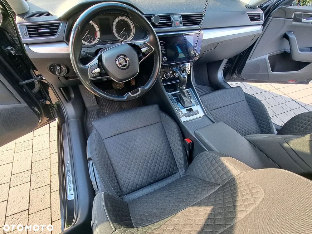 Skoda Superb 2.0 TDI SCR Style DSG - 12