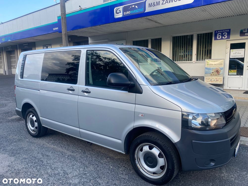 Volkswagen Transporter - 1