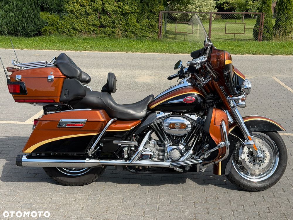 Harley-Davidson FLH Electra Glide - 7
