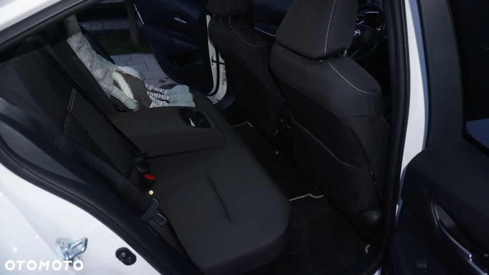 Toyota Corolla 1.8 Hybrid Comfort - 6