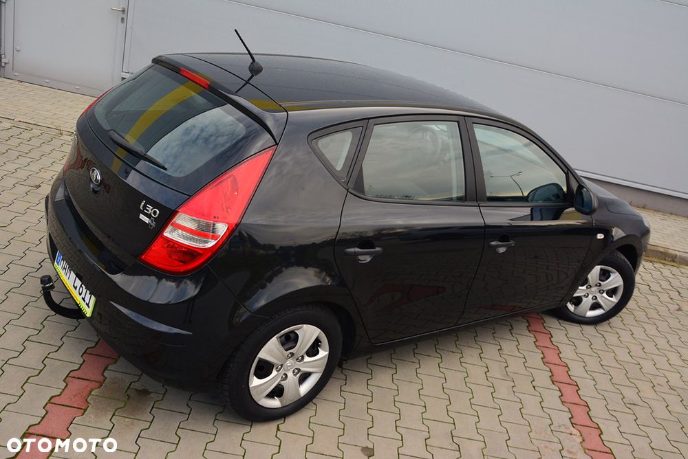 Hyundai i30 1.4 Intro Edition - 23