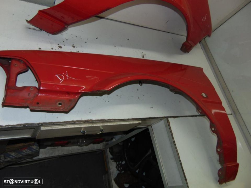 Toyota Corolla DX 3pt 85 guarda-lamas - 4