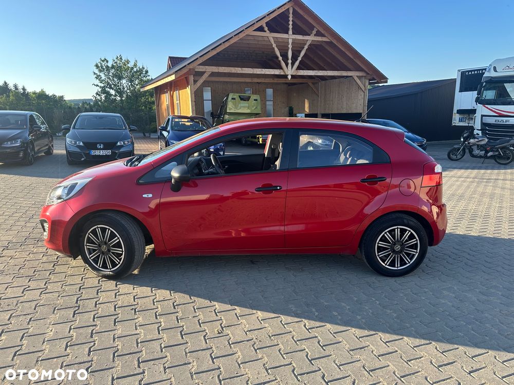 Kia Rio 1.2 Attract - 5