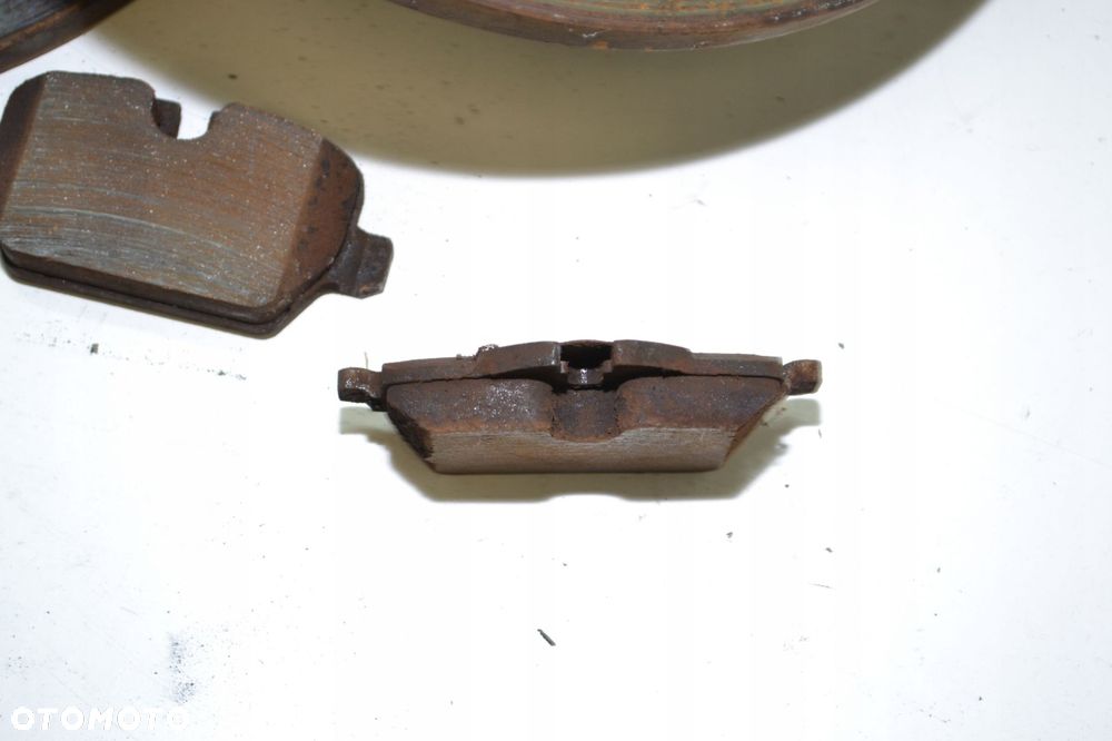 BMW E87 E90 TARCZE HAMULCOWE TYŁ KLOCKI KOMPLET ZESTAW 296MM - 6