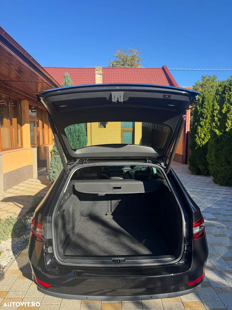 Skoda Superb - 36