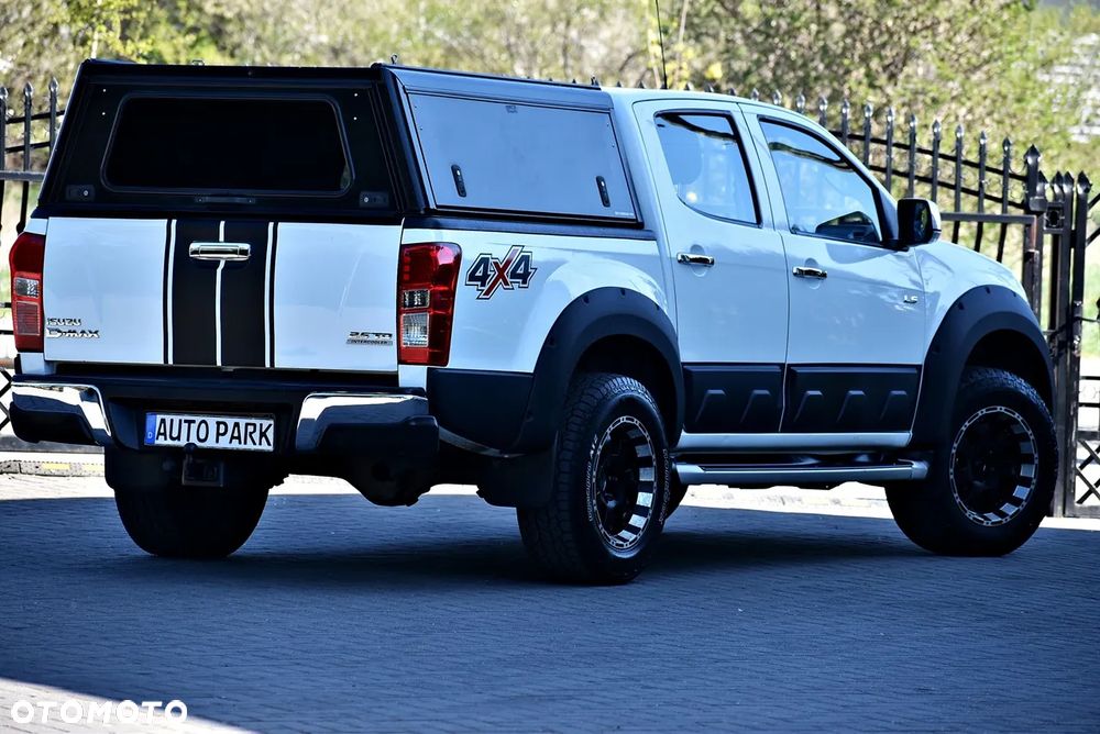 Isuzu D-Max 4x4 Double Cab Custom - 22