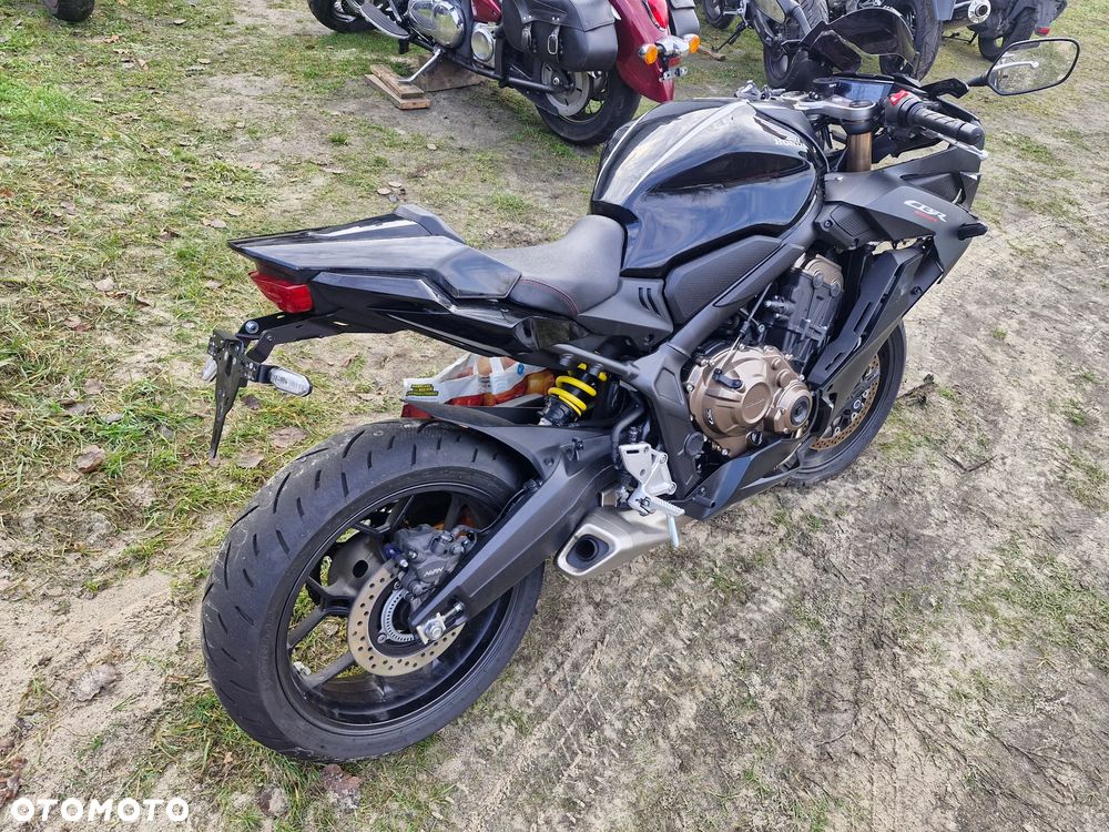 Honda CBR - 9