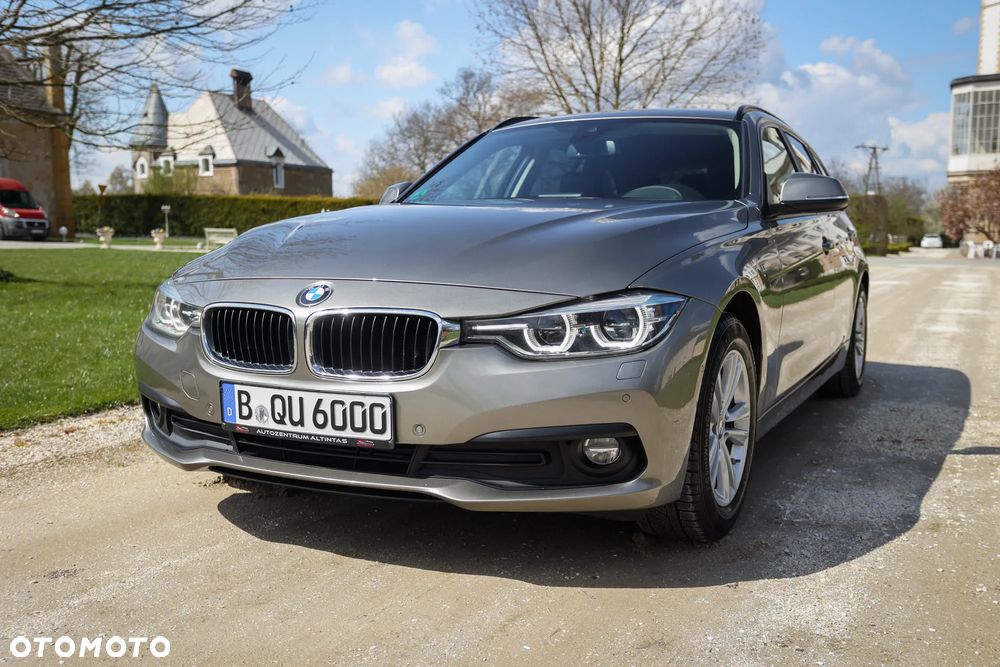 BMW Seria 3 318d Edition Luxury Line Purity - 15