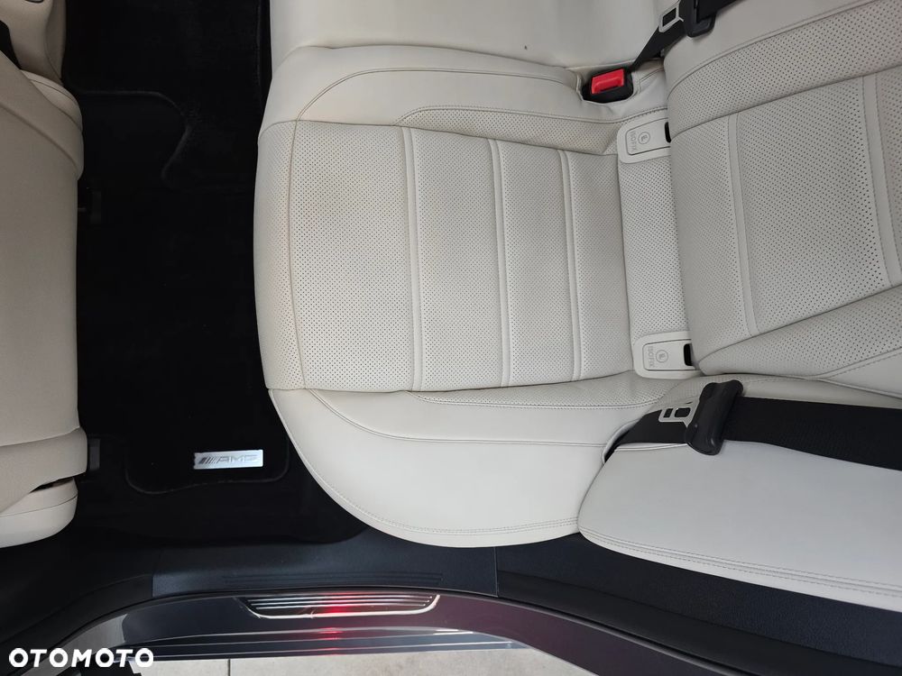 Mercedes-Benz Klasa E AMG 63 4-Matic+ - 31