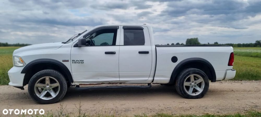 Dodge RAM 1500 5.7 4x4 - 6