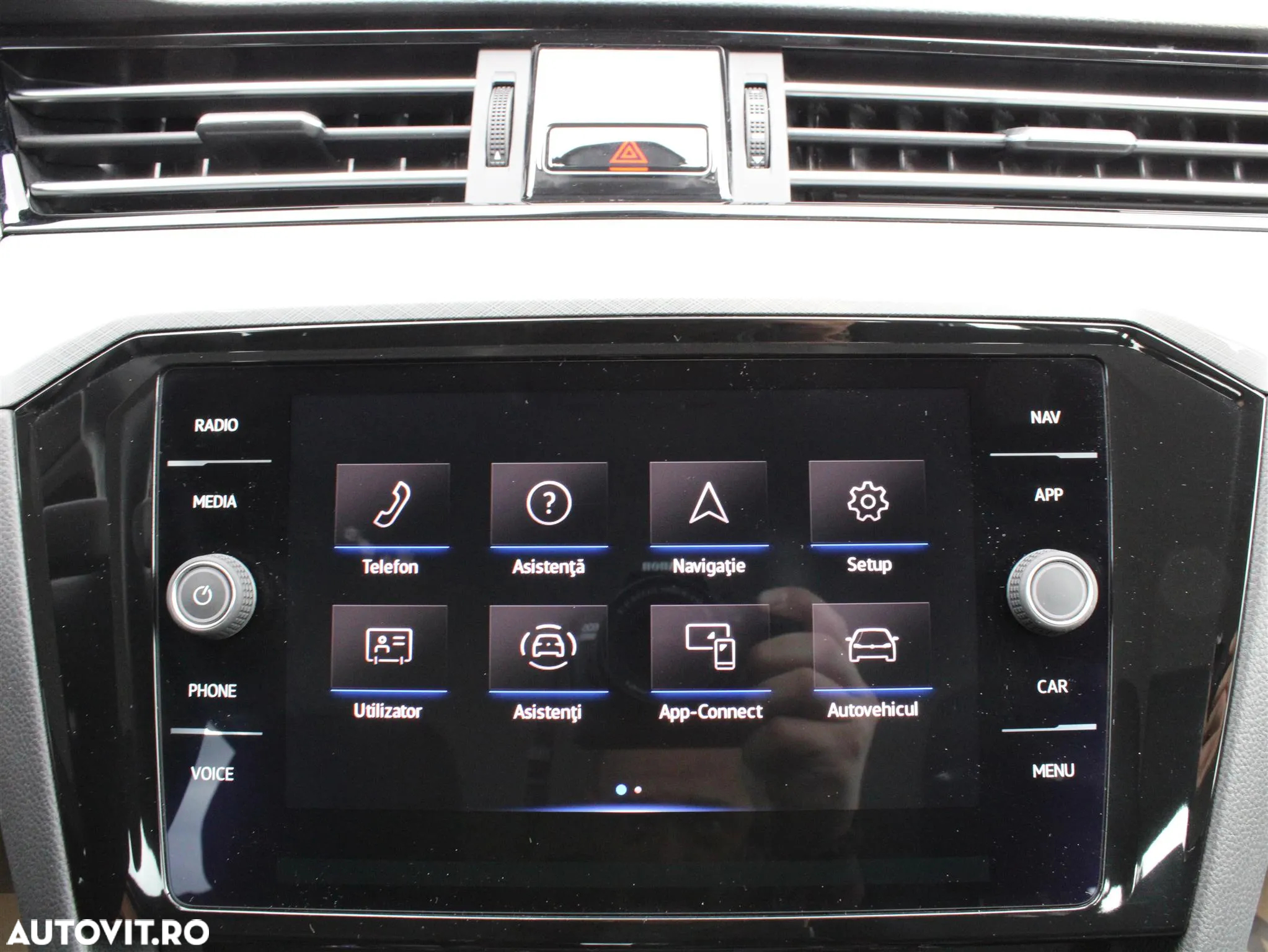 Volkswagen Passat 2.0 TDI SCR DSG Business - 18