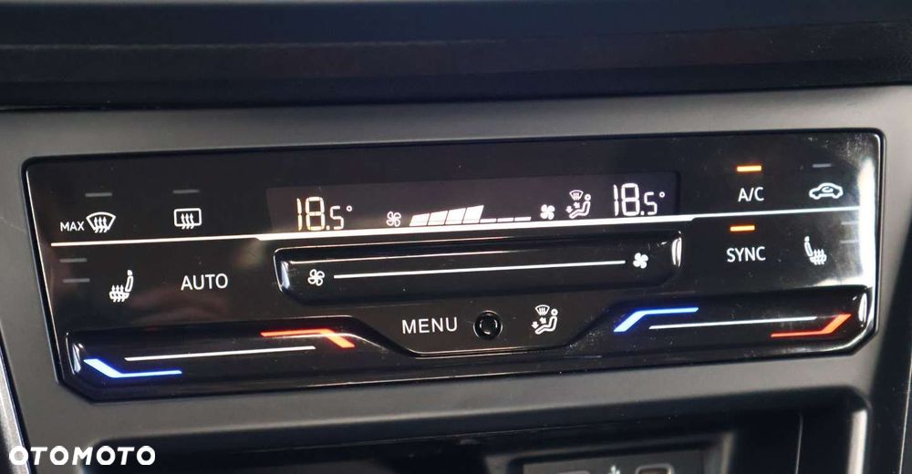 Volkswagen Polo - 27