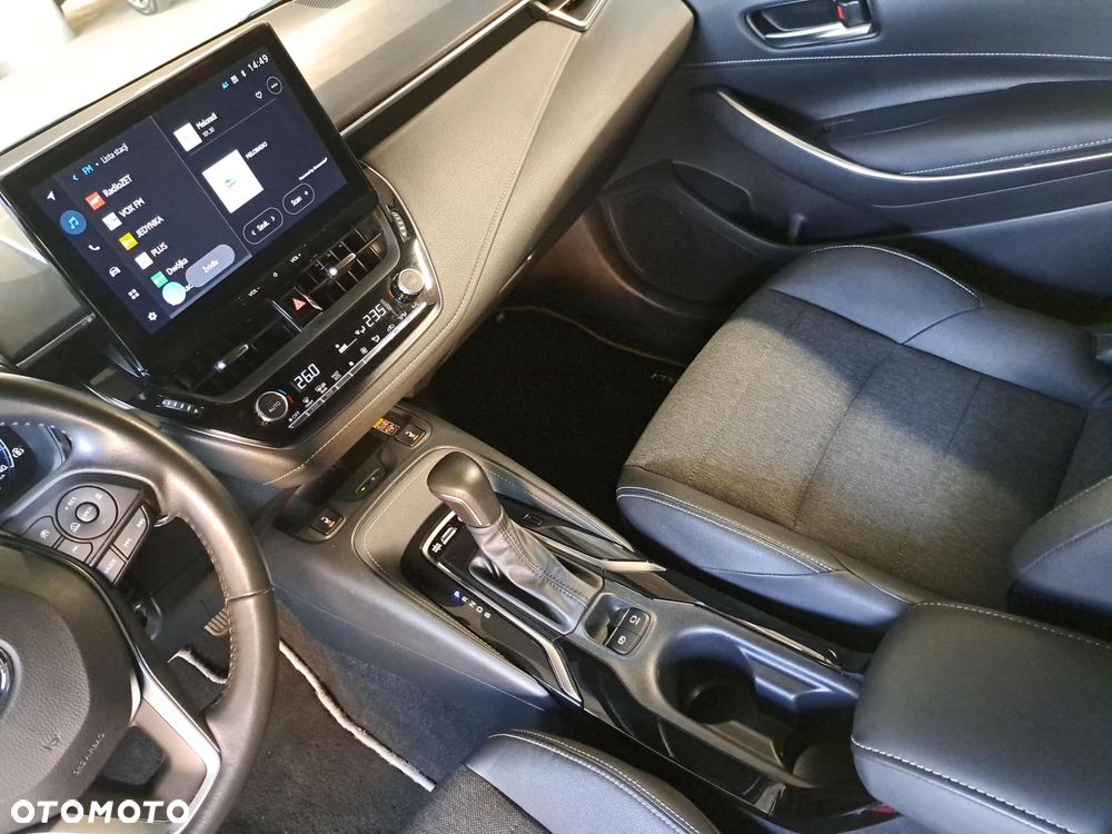 Toyota Corolla 1.8 Hybrid Style - 30