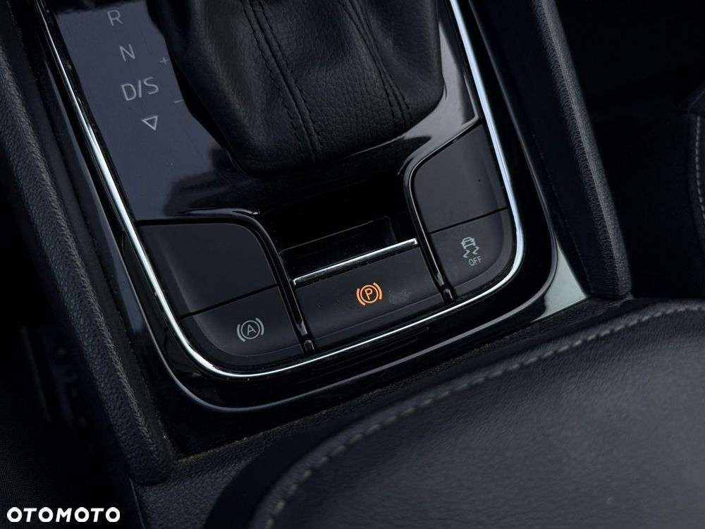 Skoda Karoq 1.5 TSI DSG Ambition - 15