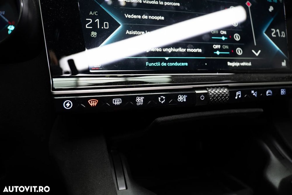 DS Automobiles DS 7 Crossback - 25